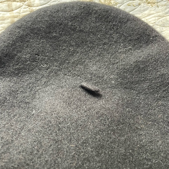 Vintage Pure Wool Beret - Picture 3 of 3